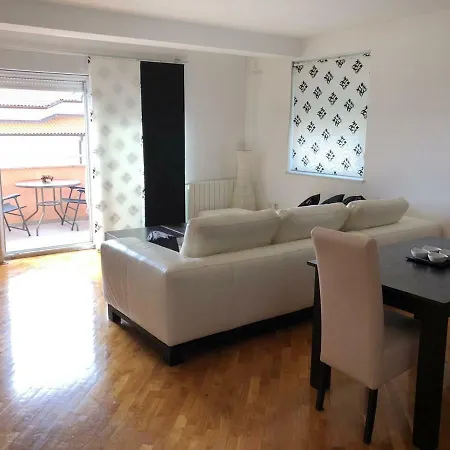 Neea Stinjan -free Parking Apartmán Pula